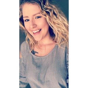 Meet your Posher, Malorie